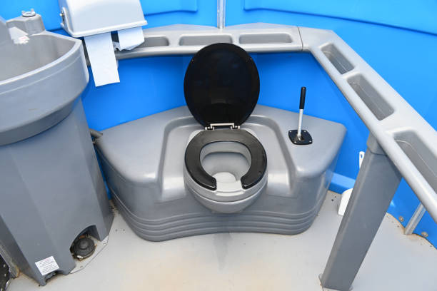 Best Portable restroom trailer rental  in Buchanan, MI